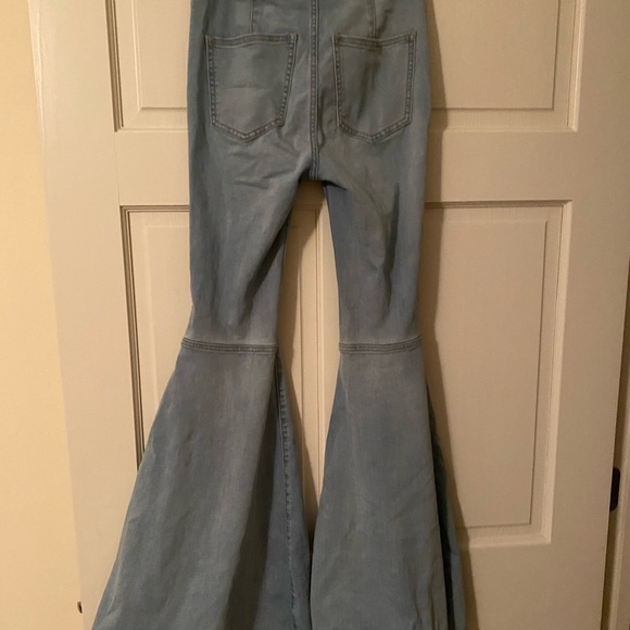 Just Float On Flare Jeans - Picture 2 of 6